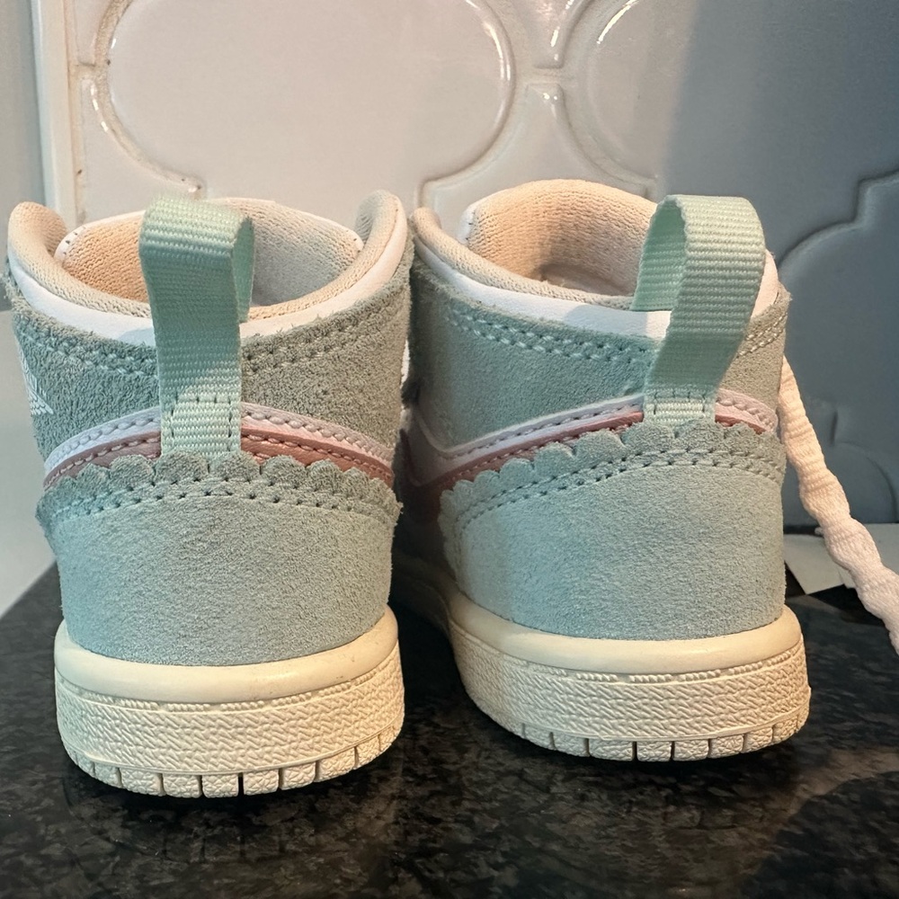 Toddler Nike Air Jordan - Picture 5 of 6